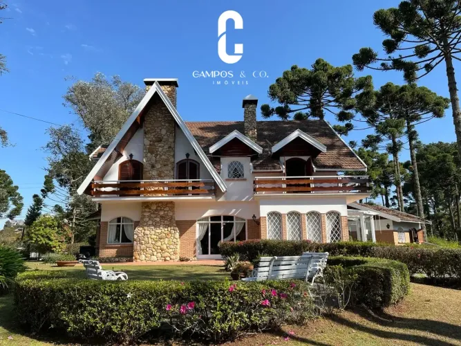 Casa em Condomínio Fechado- Disponível para venda ou locação- Campos do Jordão, SP