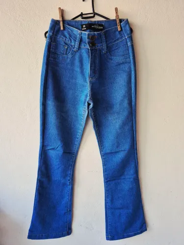 Calça jeans marisa 38