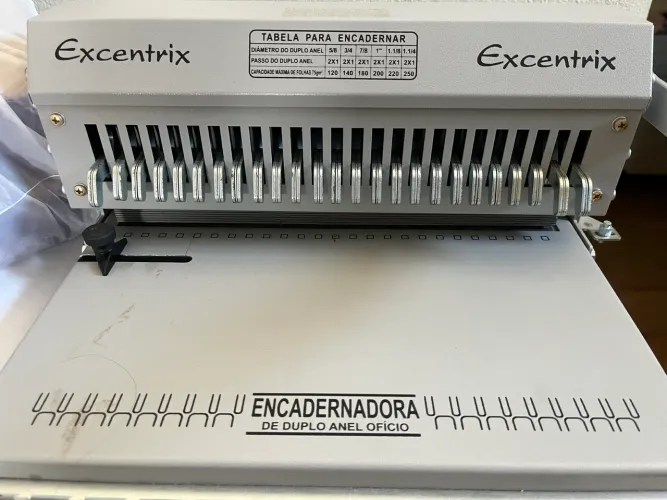 Encadernadora Excentrix 