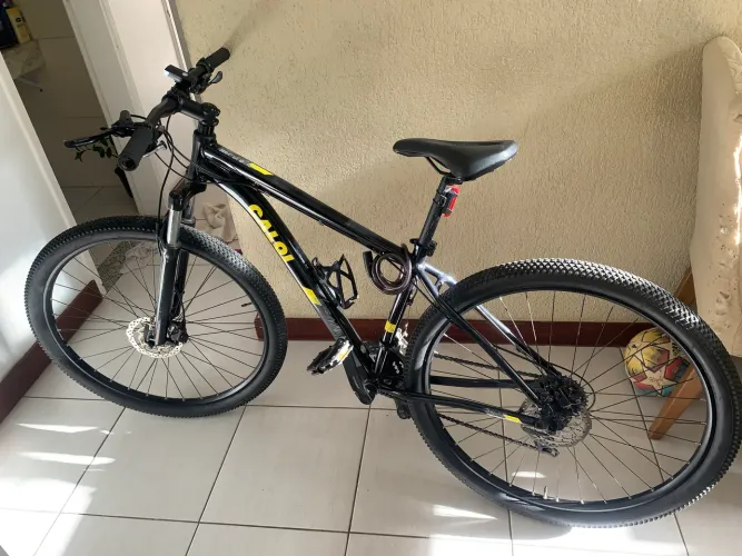 Vendo uma bicicleta Caloi 