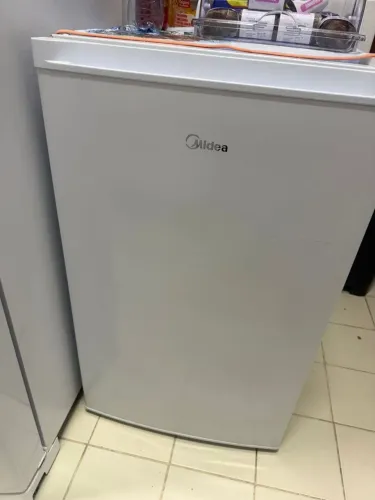 Frigobar Midea 124L