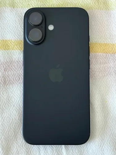 IPhone 16 256gb Preto (excelente estado / capa e película inclusas)