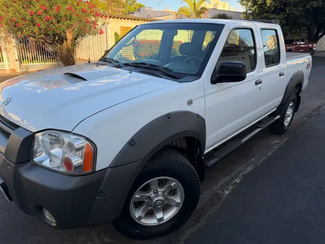Nissan Frontier XE/ XE Tit. CD 4X4 2.8 TDI Dies 2008
