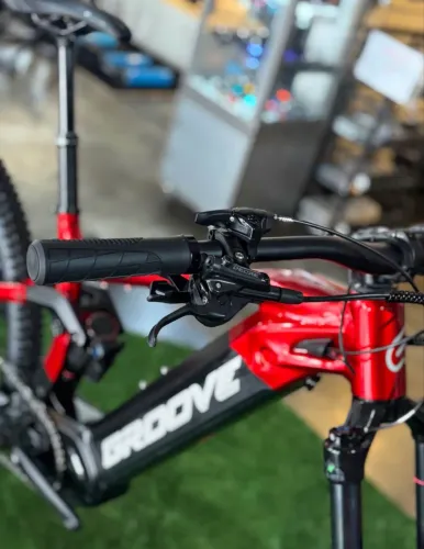 E-bike Groove E-Slap TAM M/17 Estado zero