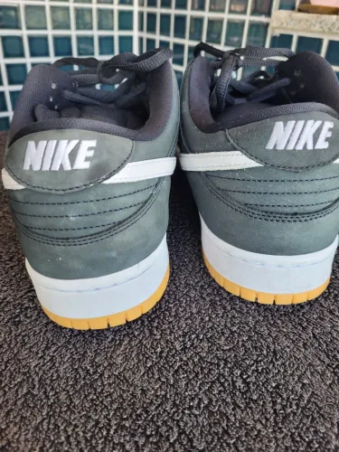 Tênis nike couro