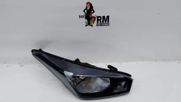 Farol Direito Mascara Negra Hb20 2013/2019 Original