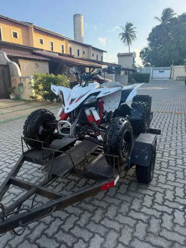 Quadriciclo Yamaha YFZ 450R 2011