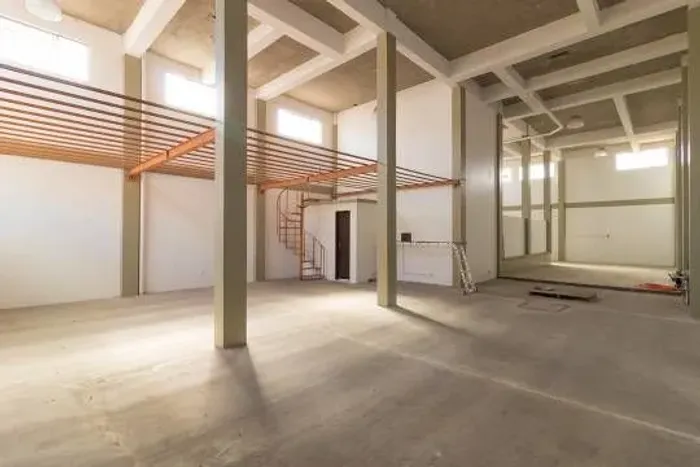 Pavilhão para alugar, 300 m² por R$ 6.000,00/mês - Navegantes - Porto Alegre/RS