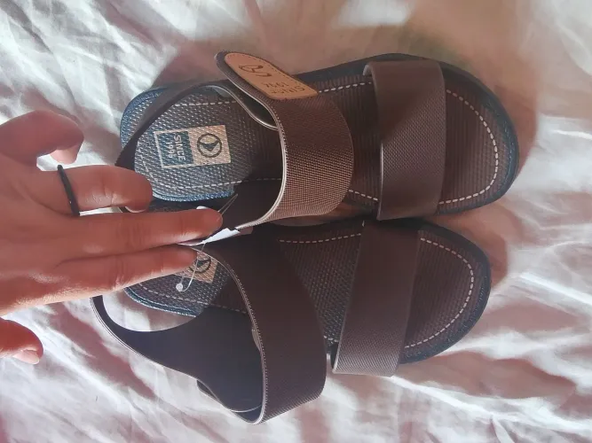 Sandália infantil novo