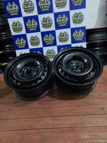 Jogo de roda Chevrolet Onix aro 15 do ano 2013 a 2015. R$790,00 as 4 rodas. Disk entrega