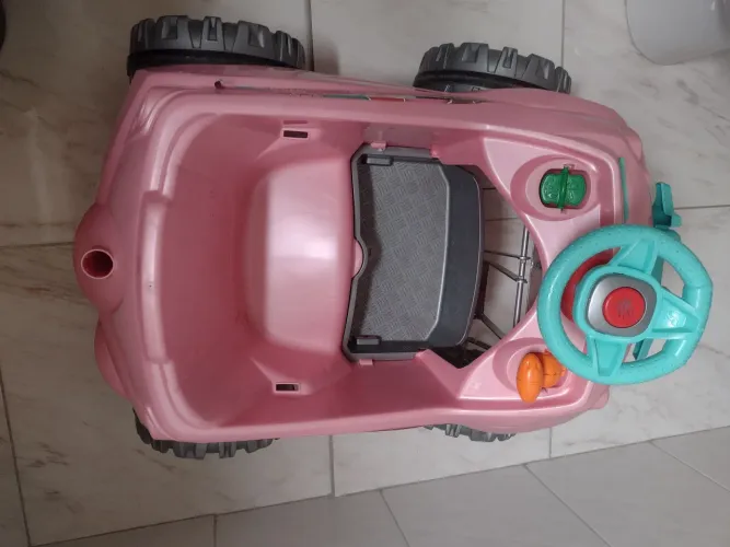 Vendo carinho pra criança