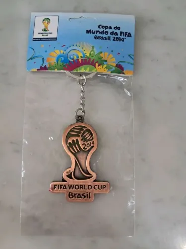 Chaveiro taça Copa do Mundo 2014 Brasil bronze lacrado