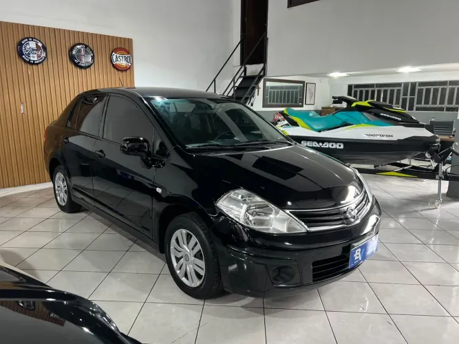 Nissan Tiida Sedan 1.8 16V Flex Fuel 4P 2011