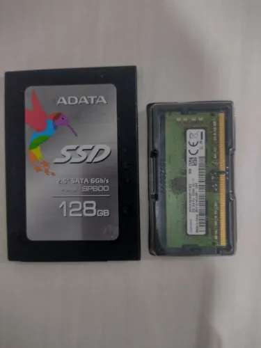 SSD 128 GB E UMA MEMÓRIA RAM SAMSUNG DE 8 GB 3200 HMZ. Leia com atenção