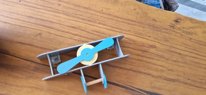 Nichos e avião 