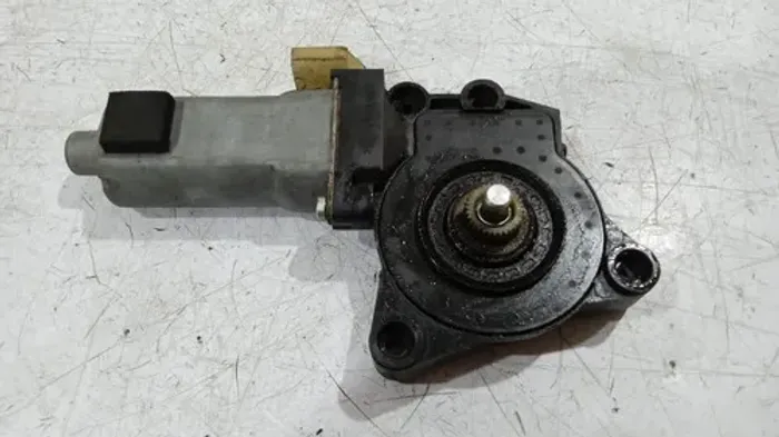 Motor Do Vidro Dianteira Direita I30 2009 2010 2011 2012  