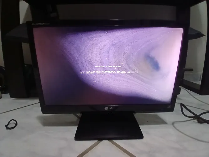 Monitor LG Flatron E2041 mancha tela