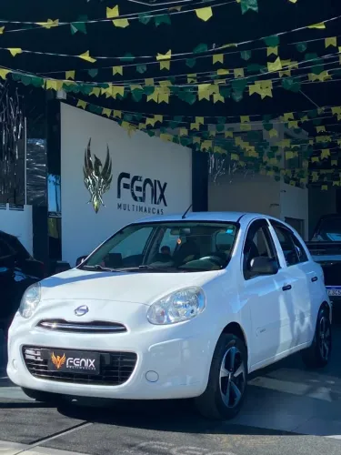Nissan March 1.0 16V Flex Fuel 5P 2014