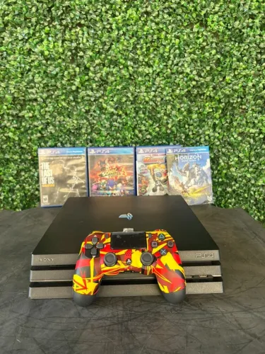 ps4 pro 500gb + hd externo 500gb + 3 jogos + 1 controle