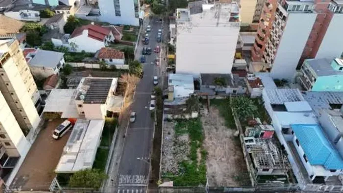 Terreno-Lote Residencial com 3 Dormitorio(s) localizado(a) no bairro CENTRO em Canoas / Re