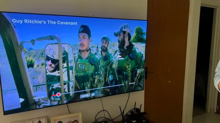 Smarth tv 70" 8K Sansumg ansumg -Alexa integrado (com apenas 1 ano de uso)