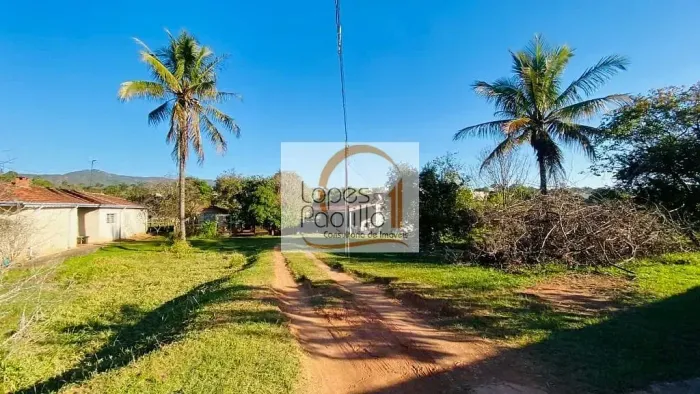Ótimo terreno à venda no Bairro Jardim Ipê em Atibaia!