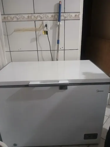 Freezer Midea 295 litros