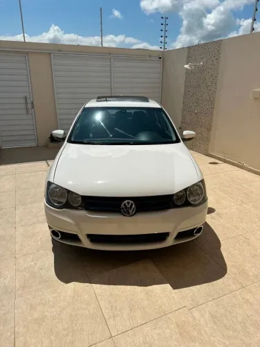 Volkswagen Golf Sportline 1.6 MI Total Flex 8V 4P 2013