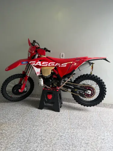 Moto EC 300 2 tempos