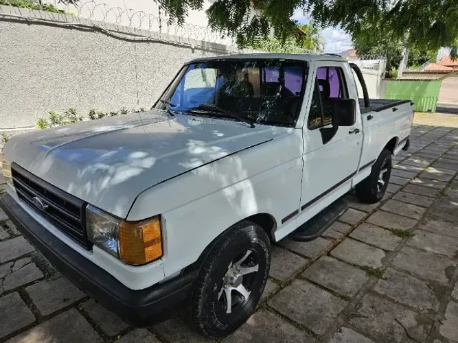Ford F-1000 Super Serie CE 4.9/3.6 1995