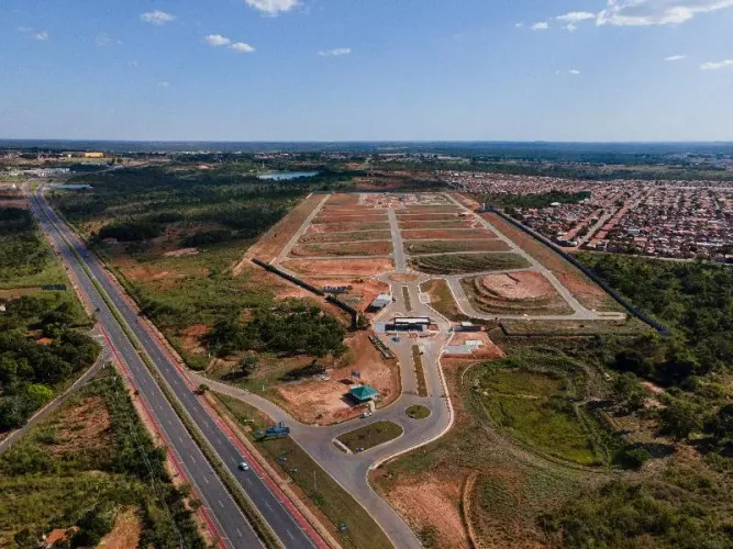 Terreno no bairro Jardim Imperial em Várzea Grande - MT