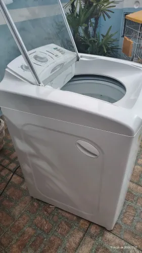 Vende uma máquina de lavar