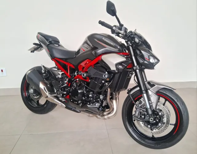 Kawasaki Z 900