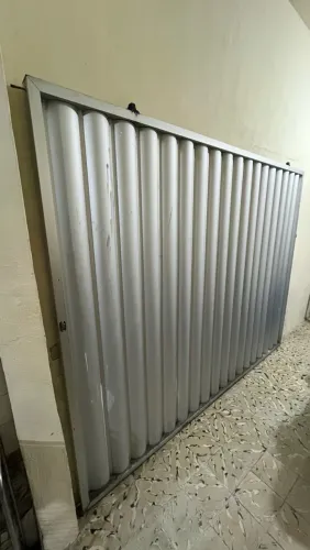Portão em alumínio