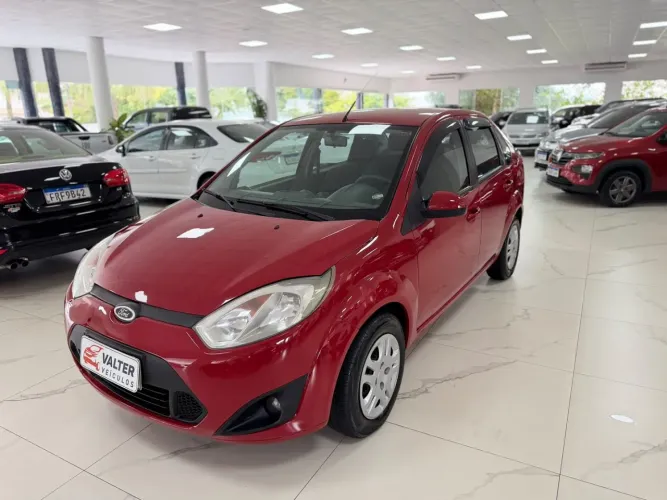 Ford Fiesta Sedan 1.6 16V Flex Mec. 2014
