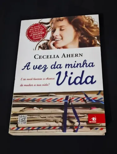 Livro Usado - Cecelia Ahern - A vez da minha vida
