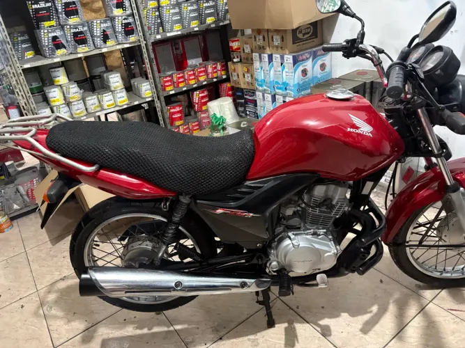 Moto de procedência perfeita só transferir
