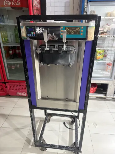 Máquina de sorvete casquinha italianinha