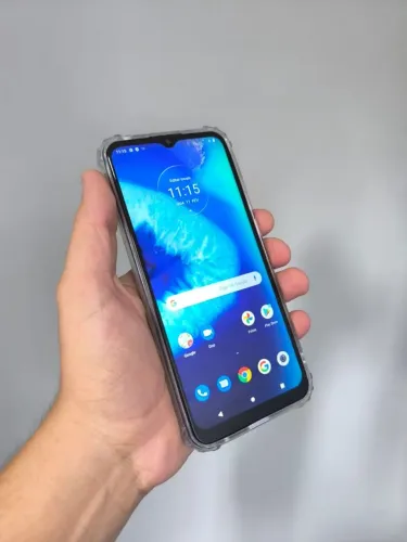 Moto g 8 power lite 64 gigas todo original com garantia ? 