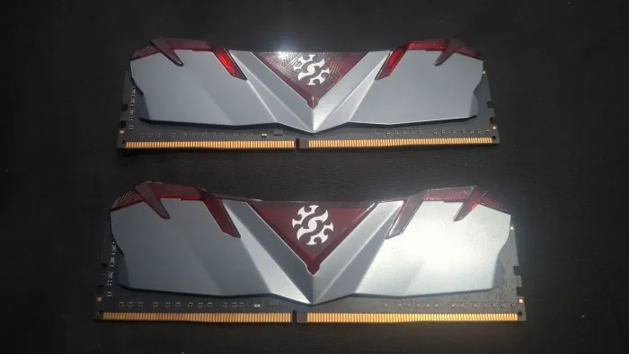 Memória Ram XPG Gammix 16gb (2x8) 3200mhz DDR4