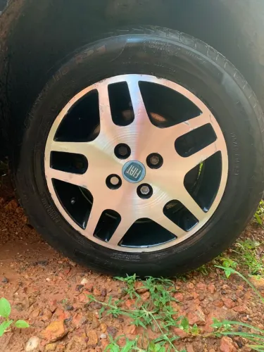 Troco rodas 14 em rodas de ferro com volta pra mim