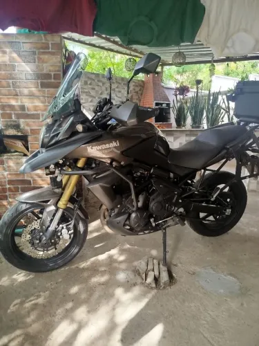 Kawasaki Versys 650 cc
