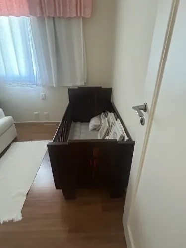 Berço antigo mais de 50 anos