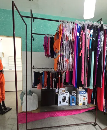 Roupa feminina casual e Fitness