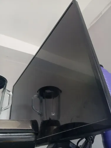 Tv 32 polegadas só parou de pegar a tela