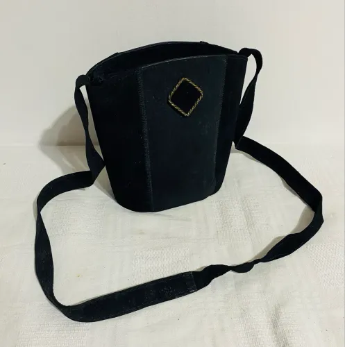 Bolsa Tiracolo Vintage Bucket Cesto Preta Camurça E Couro