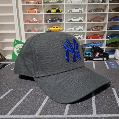 Boné New Era 9FORTY A-FRAME SNAPBACK New York Yankees Chumbo com Azul