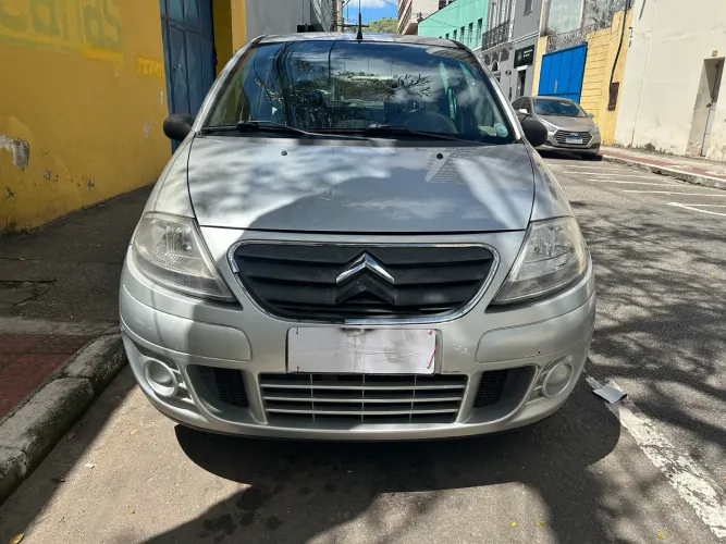 Citroen C3 GLX 1.4/ GLX Sonora 1.4 Flex 8V 5P 2012