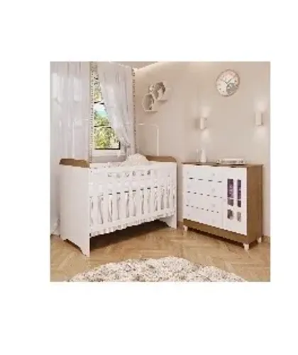 Berço e cômoda com colchão