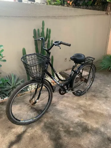 Bicicleta Urbana Aro 26 com Cesta e Bagageiro